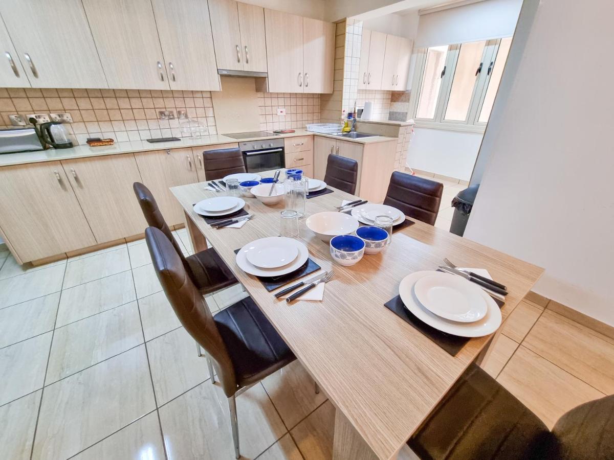 Sunbay City Rooms Larnaca Exterior foto