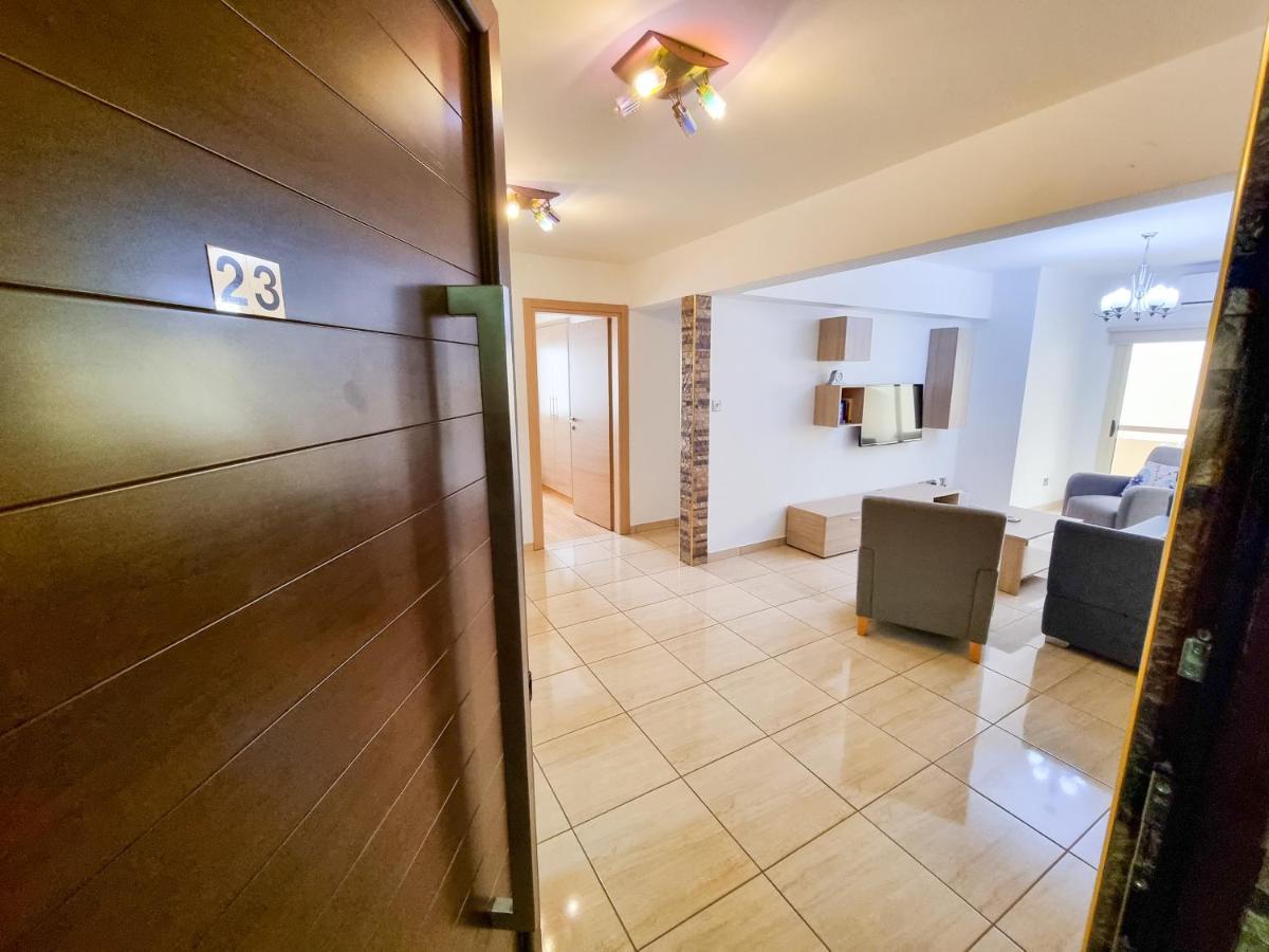 Sunbay City Rooms Larnaca Exterior foto