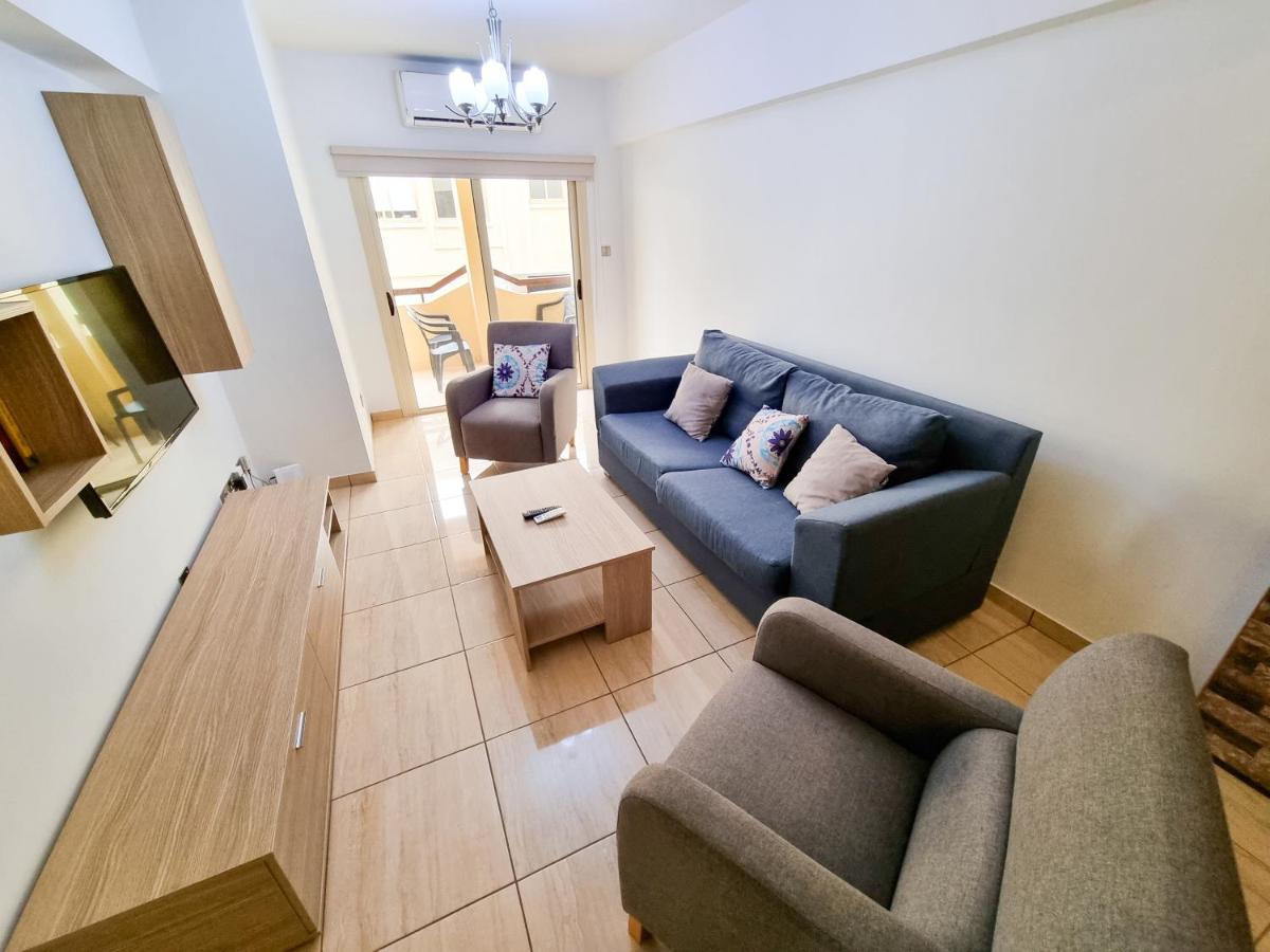 Sunbay City Rooms Larnaca Exterior foto